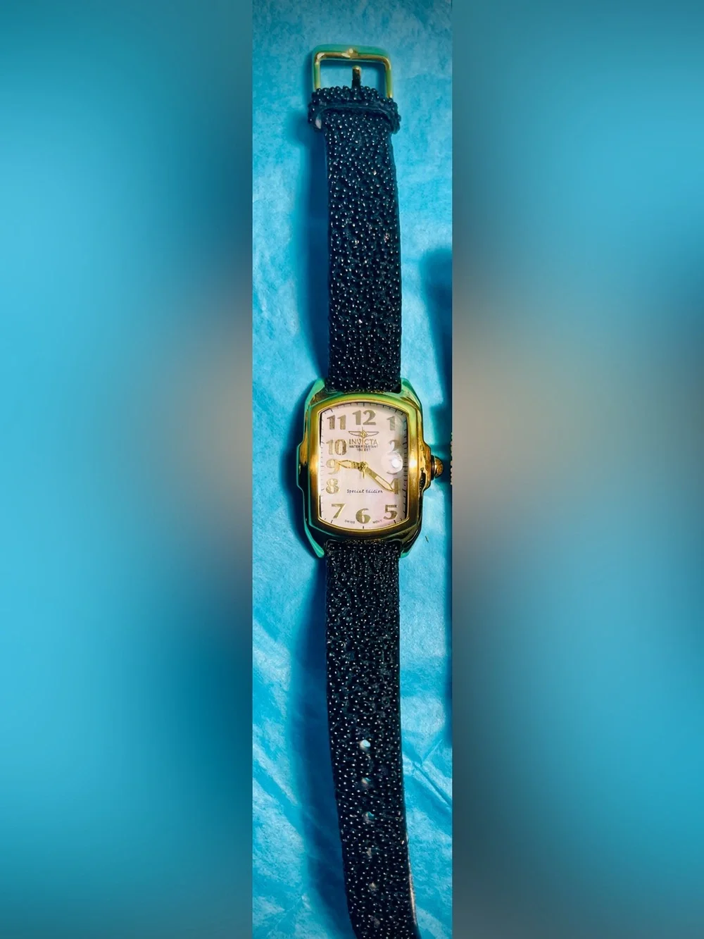 Invicta Lupah Special Edition Watch Set 5 Interchangeable Stingray Straps 4713GP